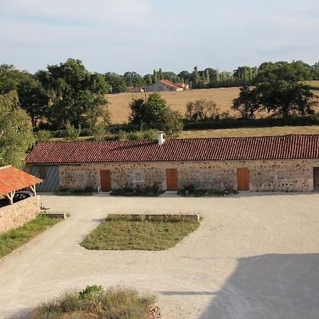 Gite Val Des Pres Villa Millac  Exterior foto
